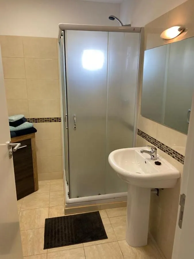Two Bedroom Center Apartment Quarteira 0*,  البرتغال
