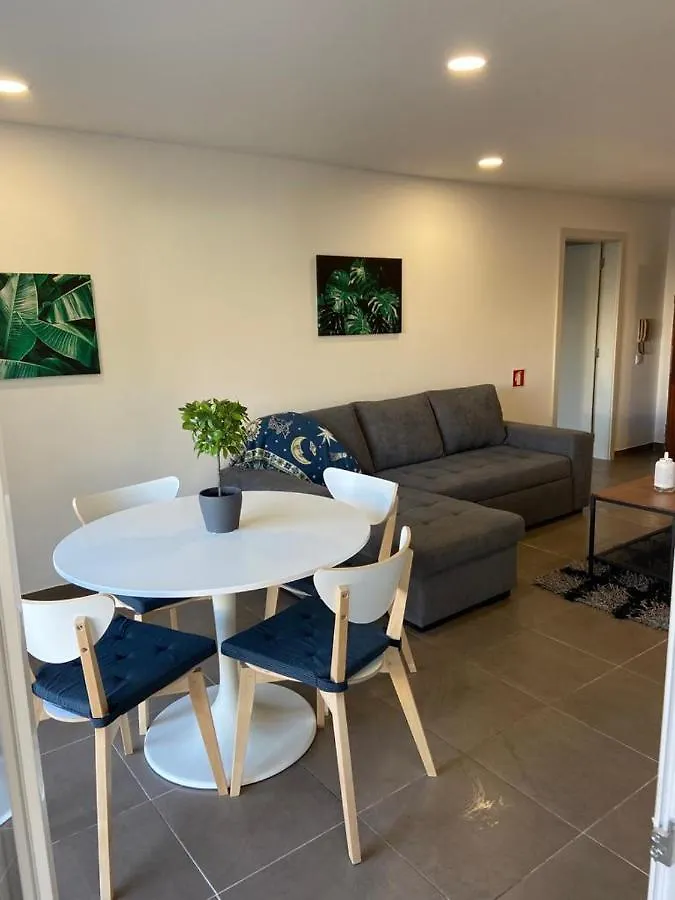 Two Bedroom Center Apartment Quarteira